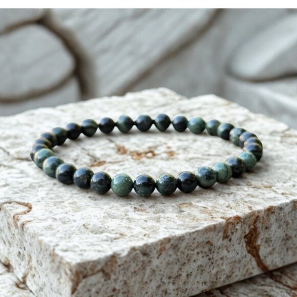 Green Rhyolite Gemstone Beaded Stretchy Bracelet - 6mm Crystal Jewelry - Picture 1 of 10